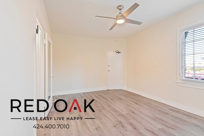 Foto del edificio - 649 N Rossmore Ave