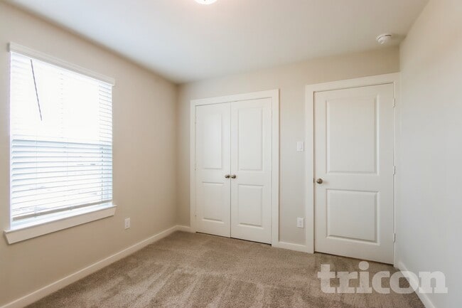 Interior Photo - Tricon Peek Road