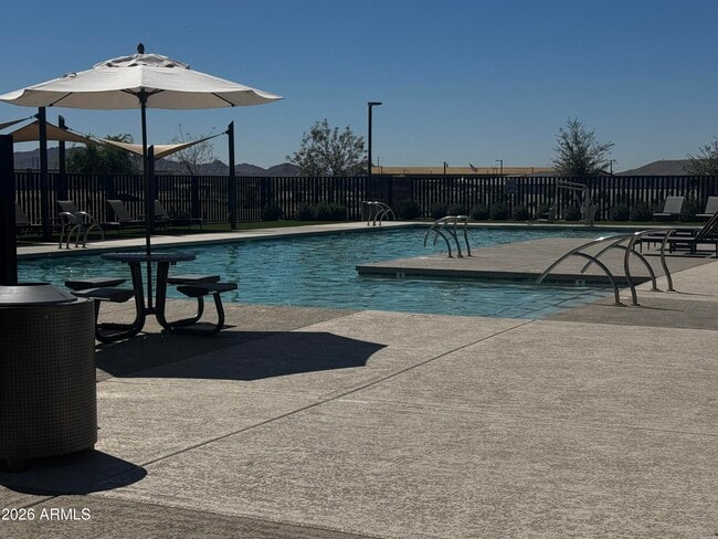 Foto del edificio - 15672 W Williams St