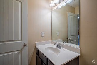 2BR, 2.5BA - 1,204SF - Bathroom - Rivendell Woods Townhomes
