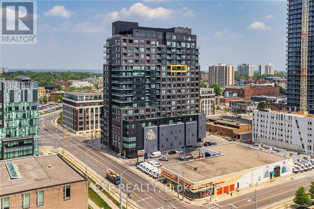 Primary Photo - 1-1401 Victoria St S
