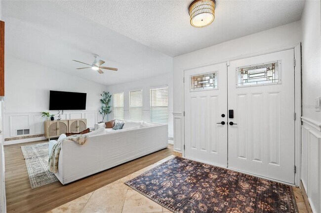 Foto del edificio - 10997 117th St N