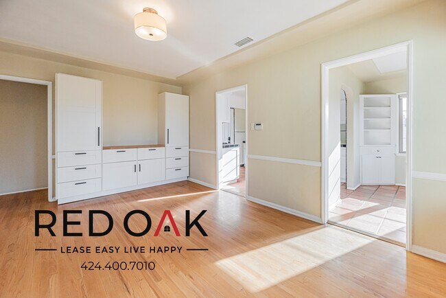 Foto del edificio - ~2 Weeks FREE~ Phenomenal Three Bedroom wi...