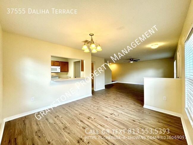 Foto del edificio - 37555 Daliha Terrace