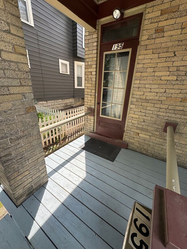 Building Photo - 3 Bedroom- OSU Campus