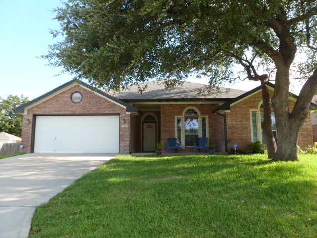Primary Photo - 417 Ponderosa Dr