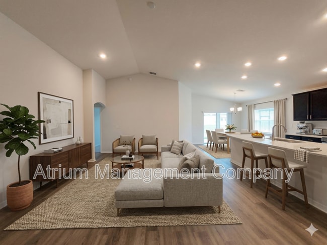 Building Photo - 1234 Cascade Dr