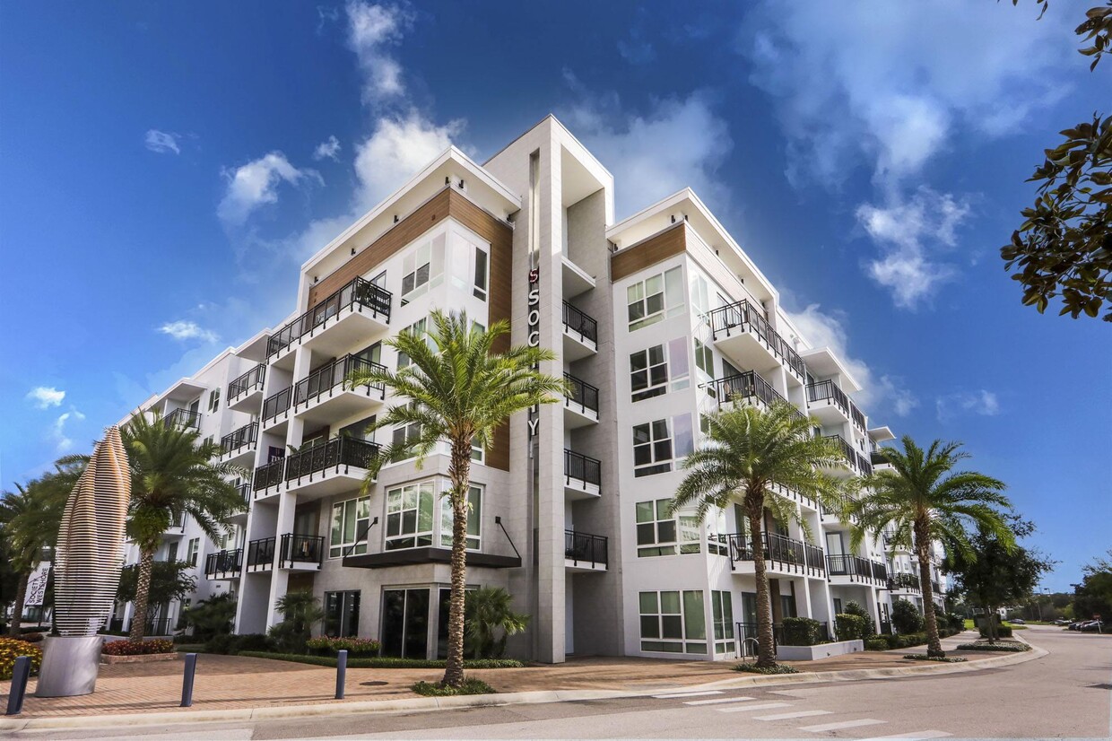 Foto principal - Society Westshore Apartments