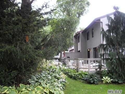 Foto del edificio - 120 Foxwood Dr