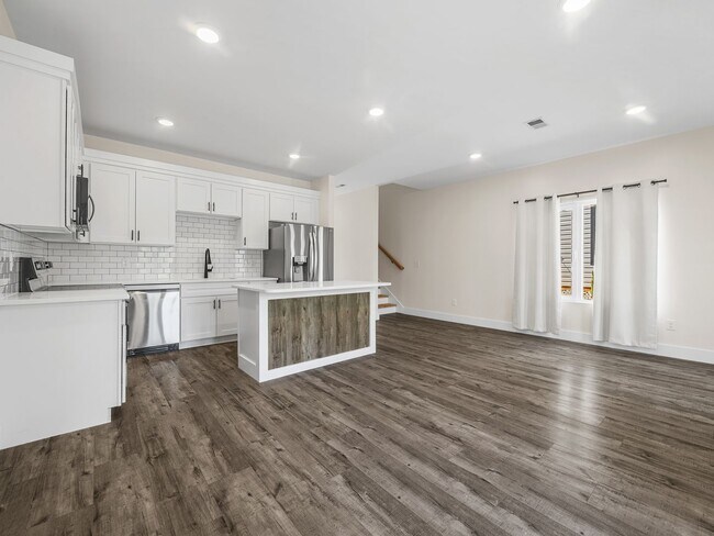 Foto del edificio - Charming 3 Bedroom Home in Spartanburg – Modern Upgrades & Stylish Finishes