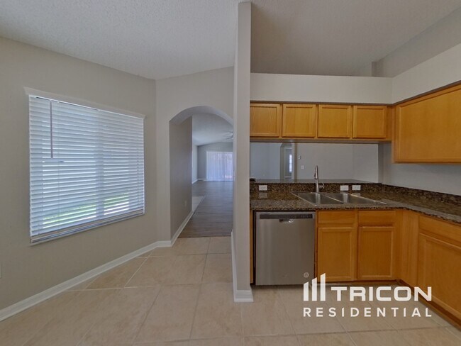 Foto del edificio - 11749 Lynmoor Dr
