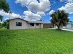 Primary Photo - 473 SW Whitmore Dr