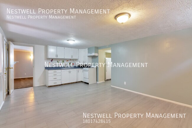 Building Photo - Great 2-bed Basement Apartment in Millcreek