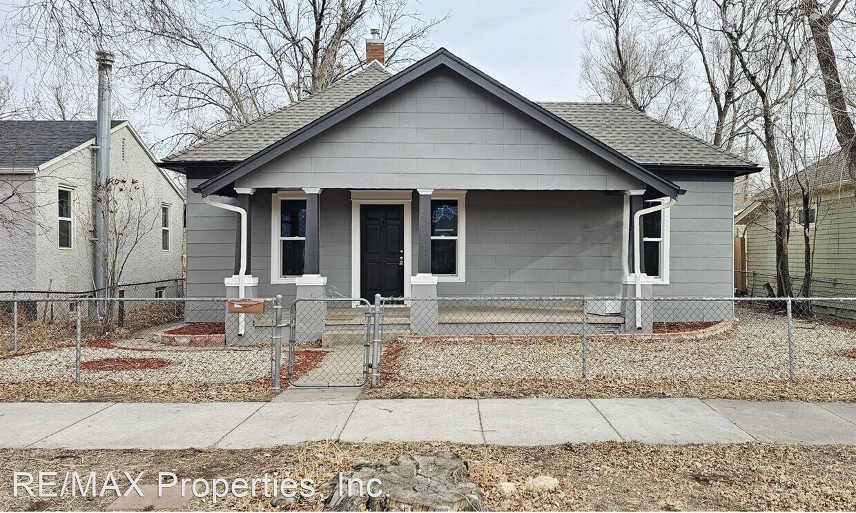 Foto principal - 3 br, 1 bath House - 1016 W Cucharas St