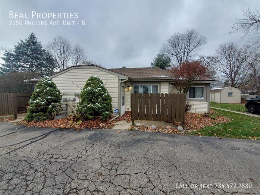 Primary Photo - 2150 Phillips Ave