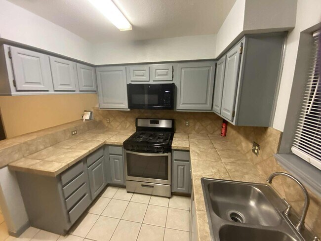 Foto del edificio - 17626 Telegraph Creek Dr