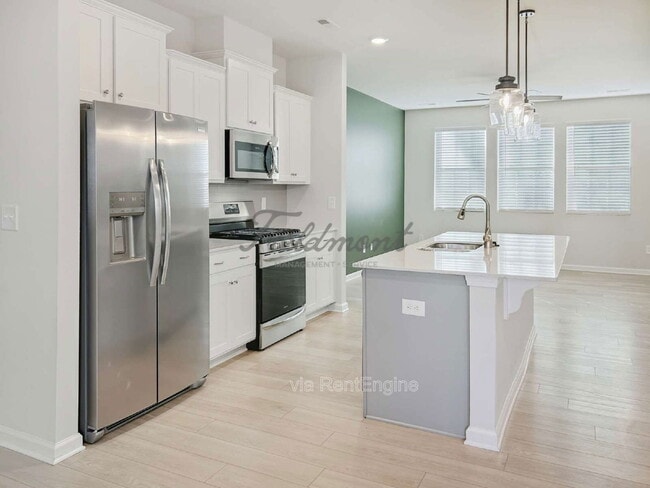 Building Photo - 209 Stammer Ln