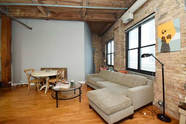 Building Photo - 225 W Huron St