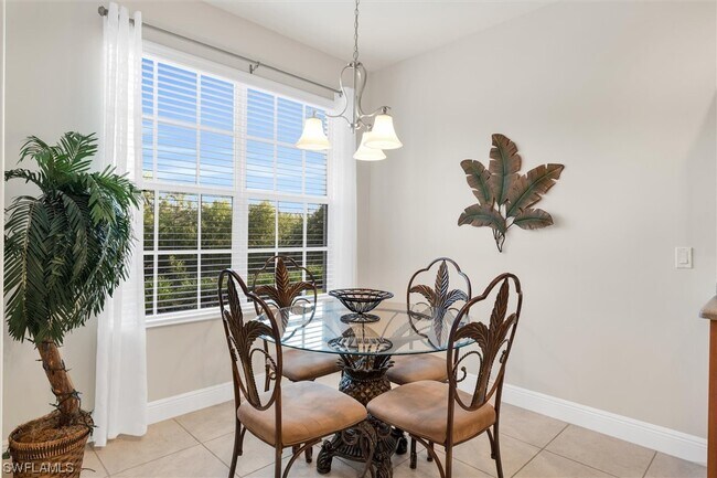 Building Photo - 11741 Pasetto Ln