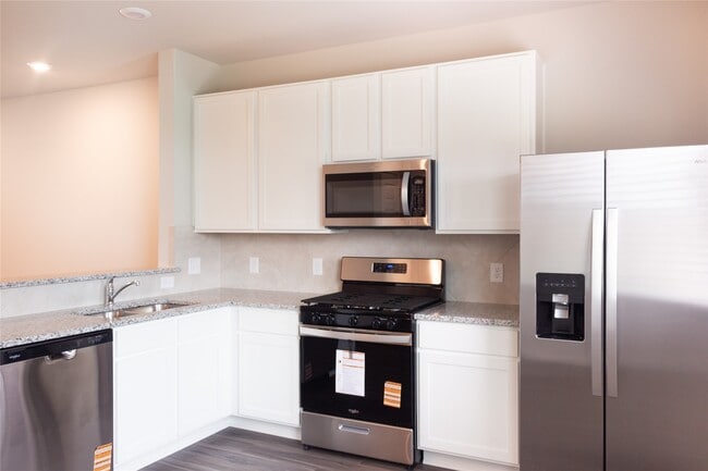 Building Photo - 15607 Buffalo Mdw Ct