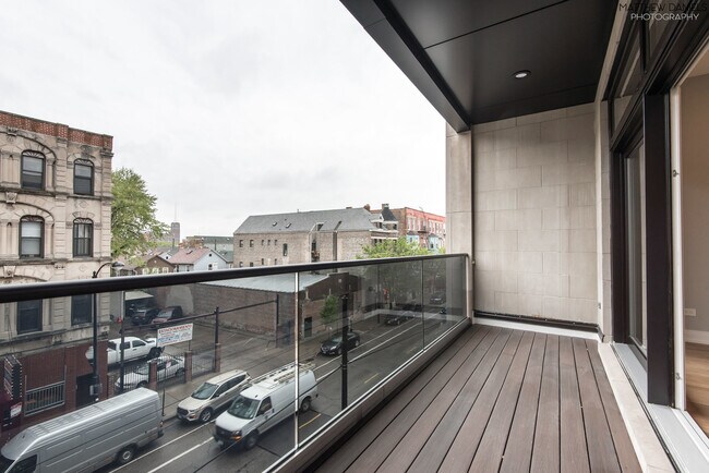 Foto del edificio - 1106 W 18th St