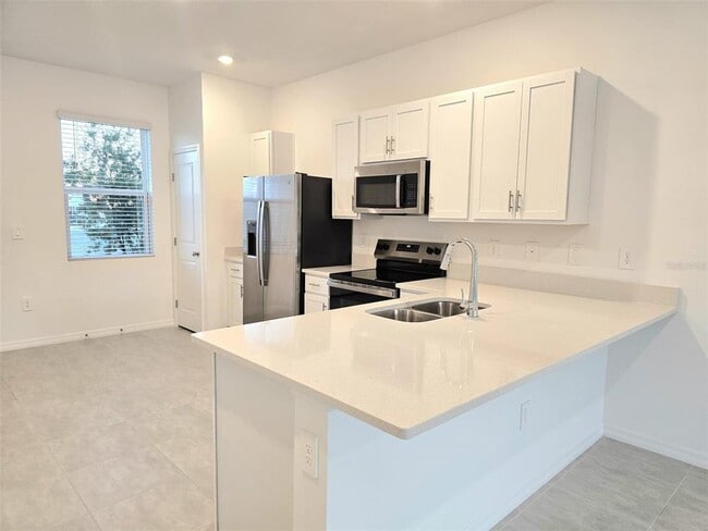 Foto del edificio - 13215 Forge Ave