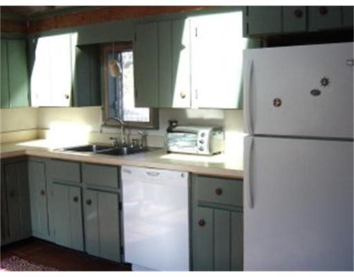 Building Photo - 65 Edgartown Rd