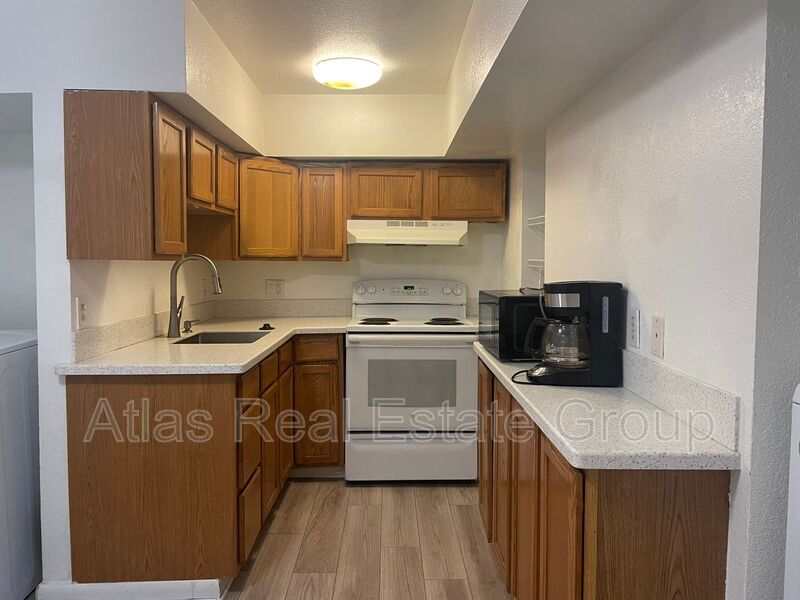 1265 Ammons St, Lakewood, CO 80214 Condo for Rent in Lakewood, CO