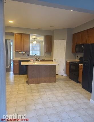 Building Photo - 3 br, 2.5 bath Townhome - 1394 Wanda Drive