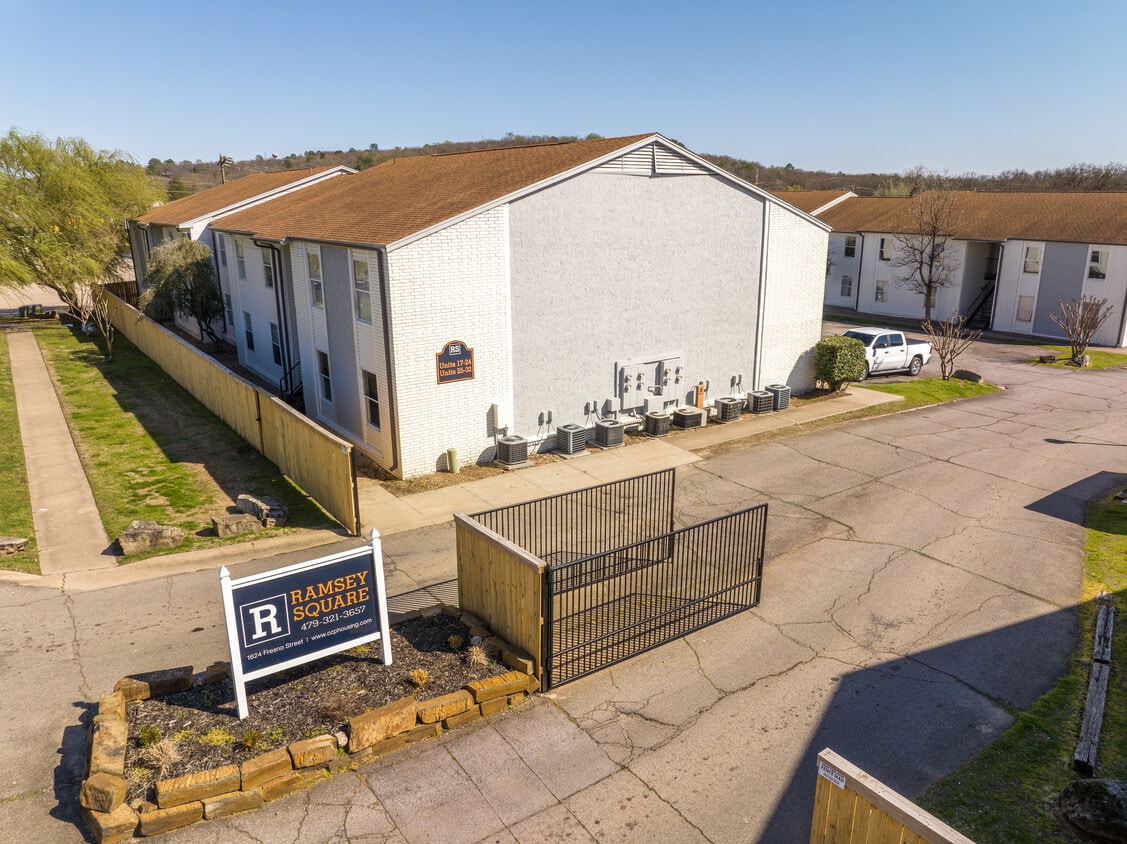 Primary Photo - Ramsey Square Apartments