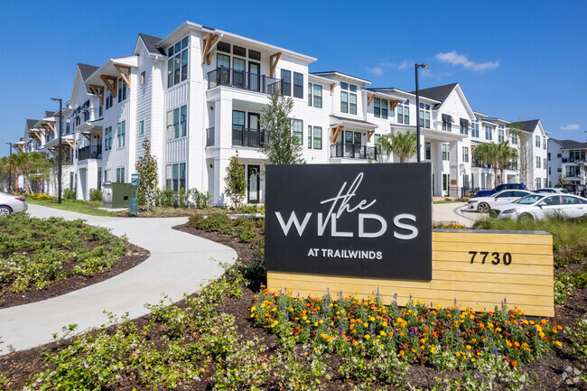 Building Photo - The Wilds at Trailwinds