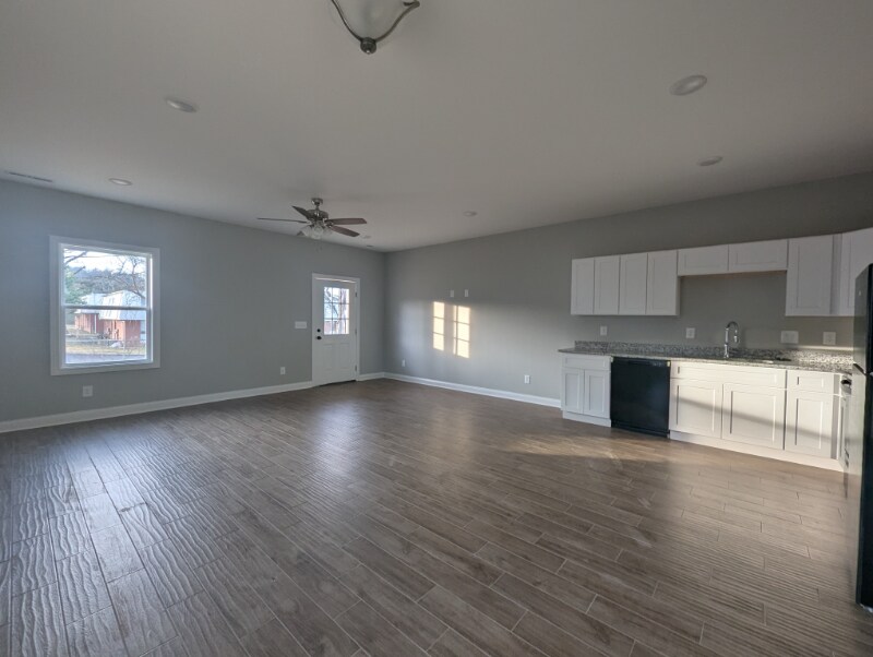 Foto principal - 397 Armstrong St