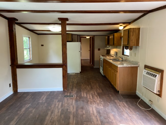Building Photo - 40 Pequea Blvd