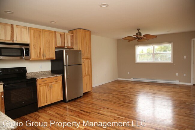 Building Photo - 1308 Winton St