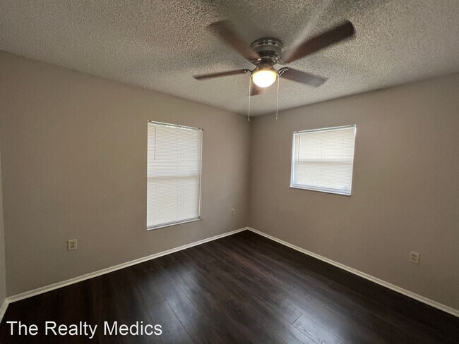 Building Photo - 2 br, 1 bath House - 13224 Grand Terrace Dr