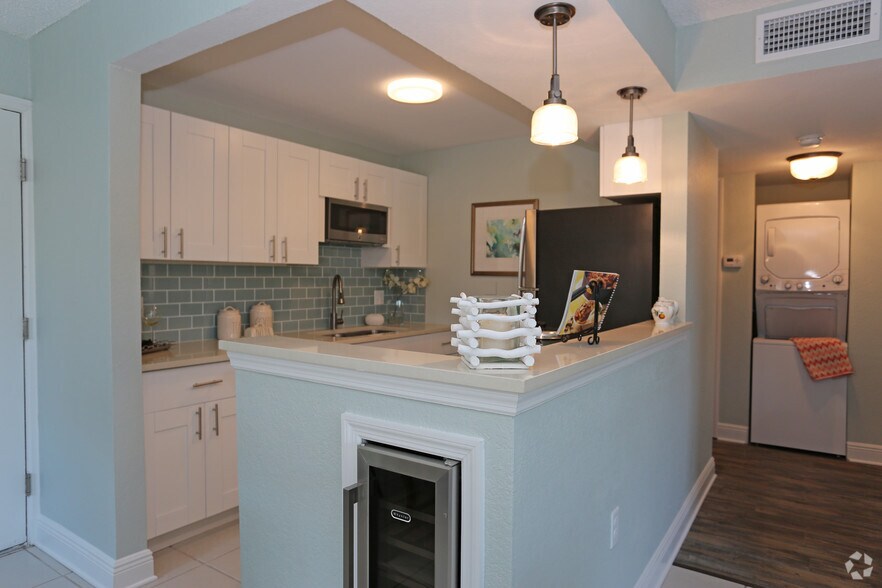 El Mar Apartments Rentals North Redington Beach, FL