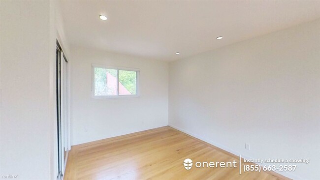 Building Photo - 3 br, 2 bath House - 2414 Coronet Blvd -