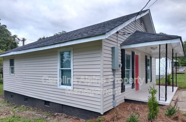 Building Photo - 505 Martin St