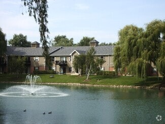 Building Photo - 1513 Raymond Dr