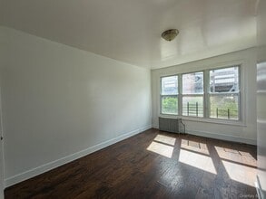 Building Photo - 17 Marcus Garvey Blvd