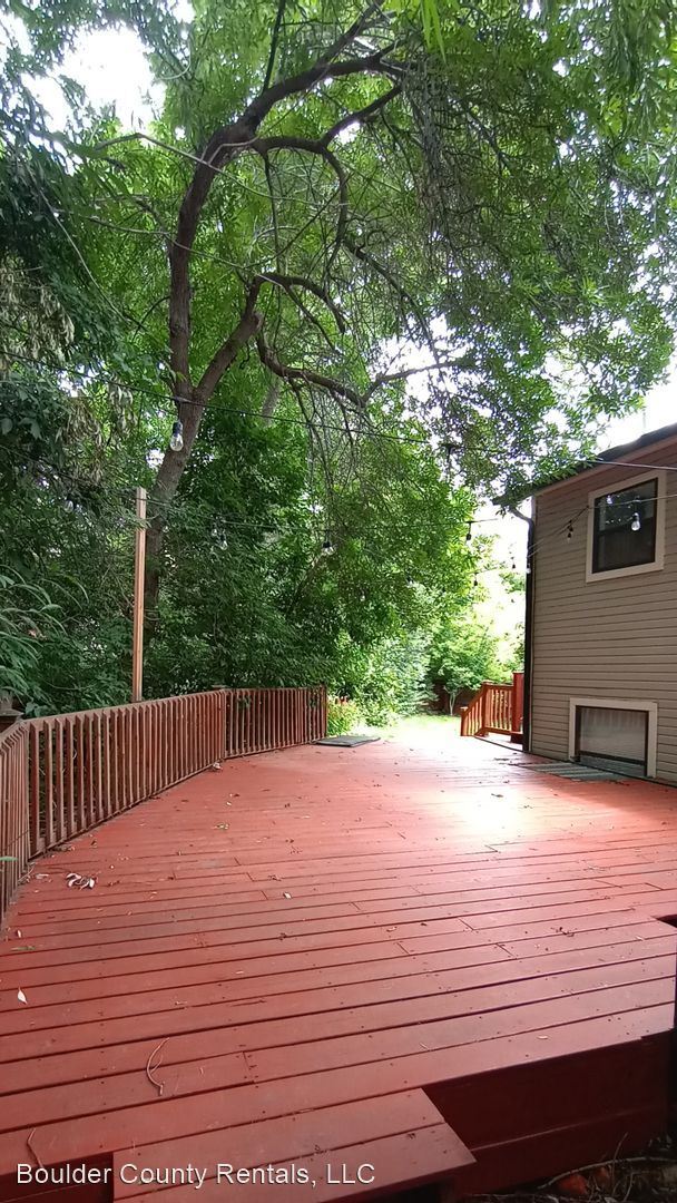 Foto del edificio - 3 br, 3 bath House - 1253 Elder Avenue