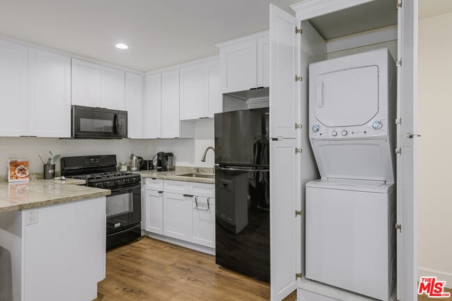 Foto del edificio - 11682 Hatteras St