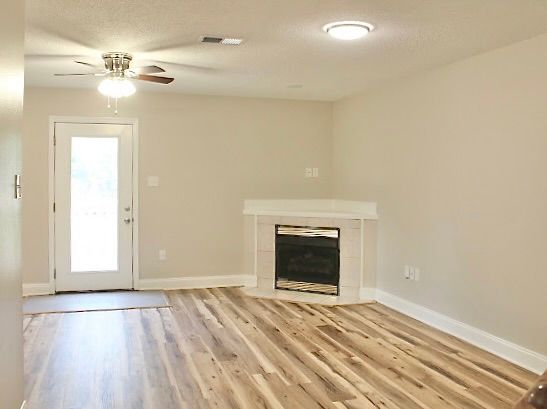 Foto del edificio - 14267 Woodlands Dr