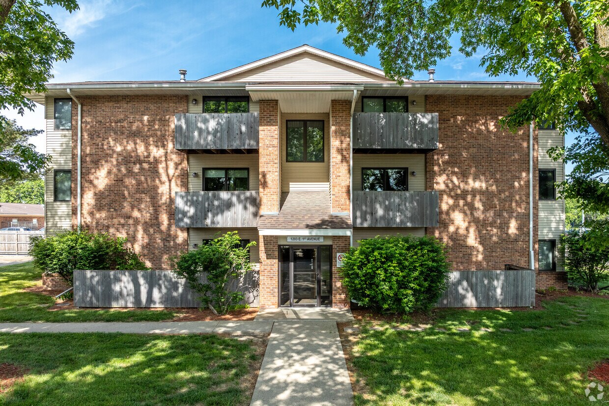 Foto principal - Linden East Apartments