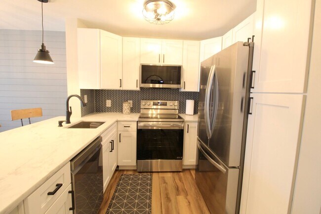 Foto del edificio - 1340 Hunters Rd