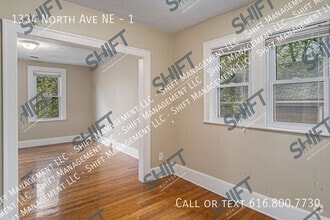 Building Photo - 1334 North Ave NE