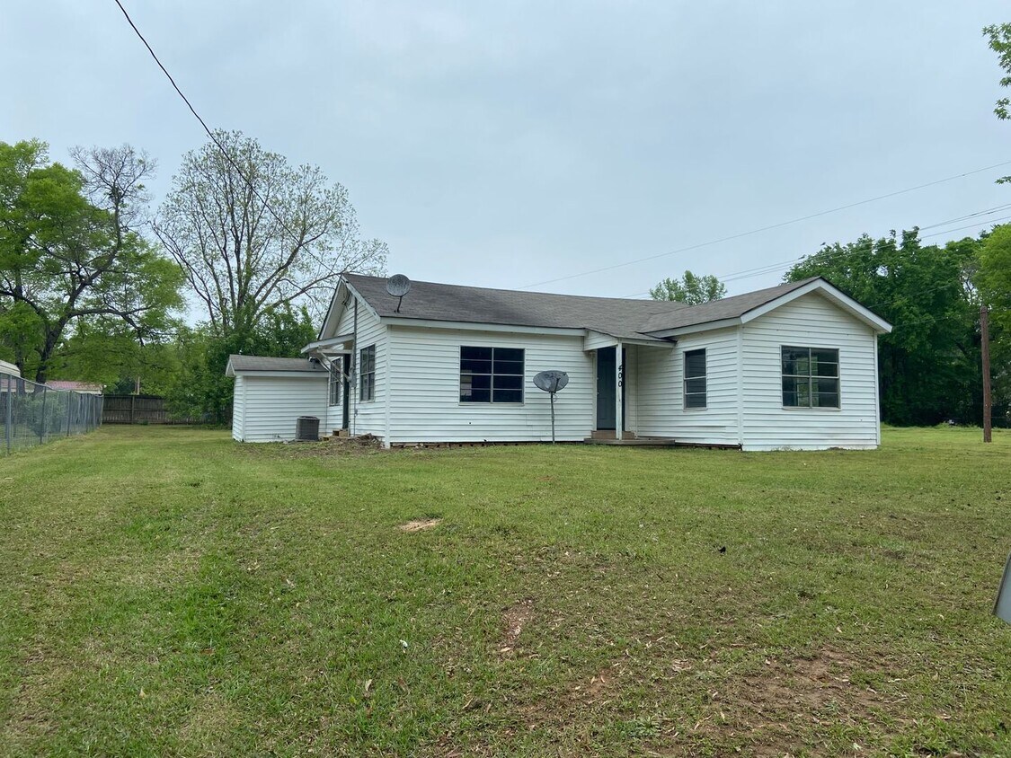 Primary Photo - Remodeled Unit Available Now!