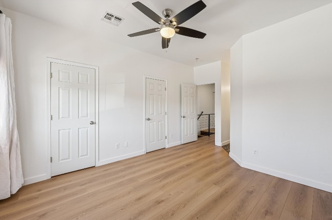 Building Photo - 525 N Miller Rd