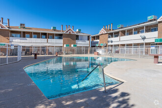 Building Photo - Woodcrest Apartments
