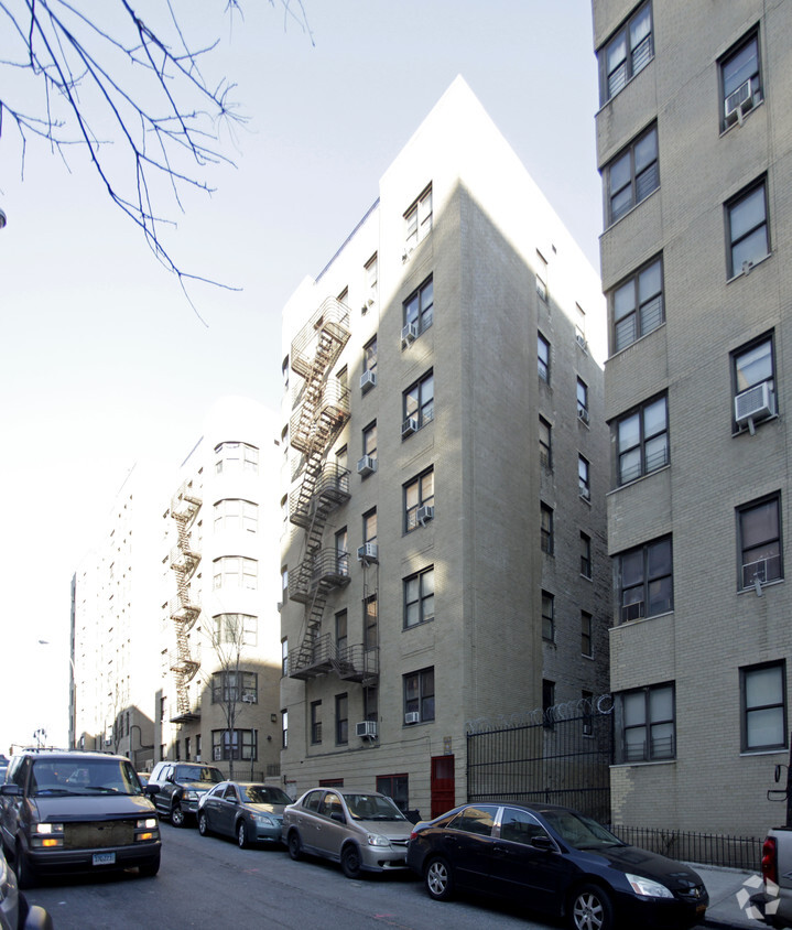 Foto del edificio - 185 E 162nd St